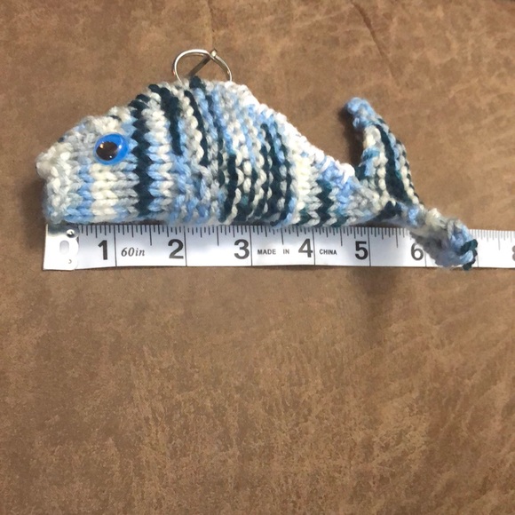 Sold -🆕 Handmade Knitted Fish Backpack Buddy 🆕 - Picture 7 of 8